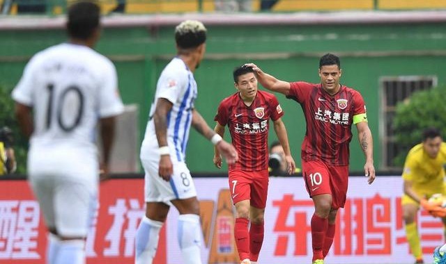  索肖前锋把握机会能力出众，法甲致命一击决定走势